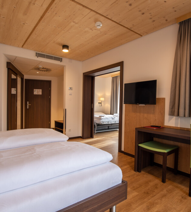 Familienzimmer im Hotel eduCARE.